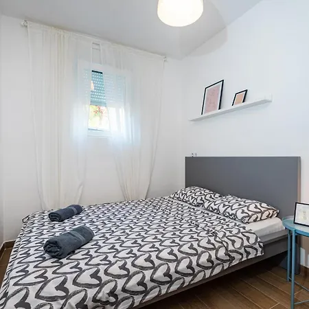 Sunset 로바니스카